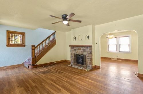 115 Kaplan Ave, Pittsburgh, PA 15227-2415