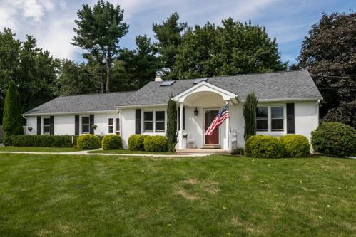 420 Corner Ketch Rd, Downingtown, PA 19335-1229