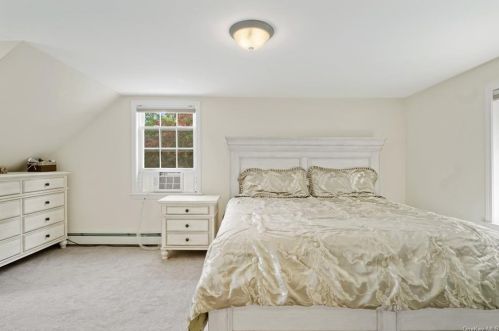 155 Wood St, Mahopac NY  10541-5111 exterior