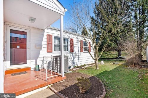 4508 Shady Dr, Wilmington, DE 19808-5608