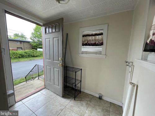 101 Patterson Ave, Trenton NJ  08610-4439 exterior