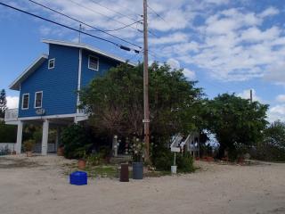 145 Marseilles Blvd, Key Largo FL  33037-3203 exterior