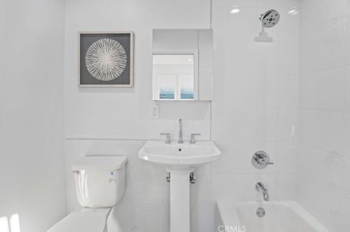 21322 Western Ave, Torrance CA  90501-2953 exterior