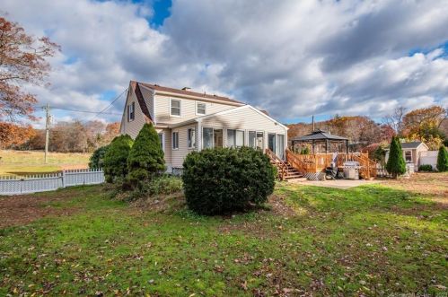 352 Shrub Rd, Bristol CT  06010-2473 exterior