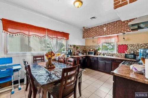 282 Rossiter Ave, Paterson NJ  07502-1317 exterior