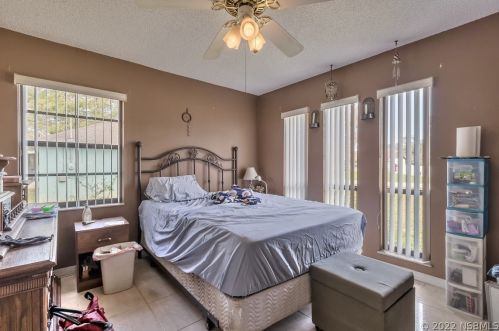 2810 Needle Palm Dr, Edgewater FL  32141-5723 exterior