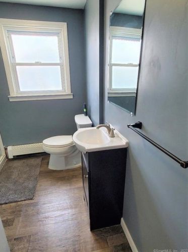 93 Austin St, New Britain CT  06051-2826 exterior