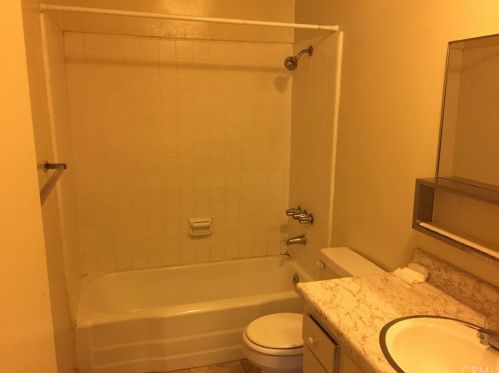 4212 10 St, Long Beach CA  90804-3906 exterior
