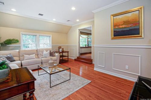 898 North St, White Plains NY  10605-4436 exterior