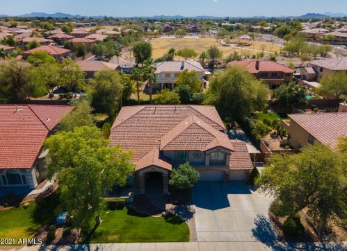 1571 Horseshoe Dr, Chandler, AZ 85249-4767