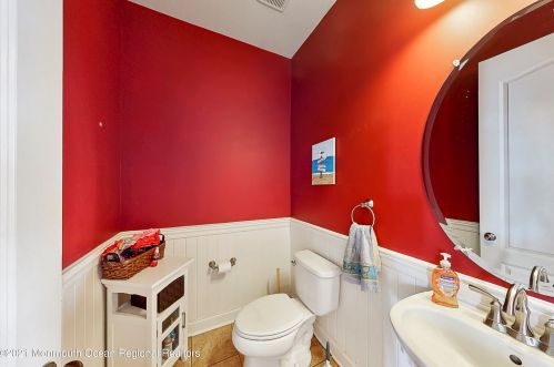 386 Hopedale Dr, Berkeley Township NJ  08721-2781 exterior