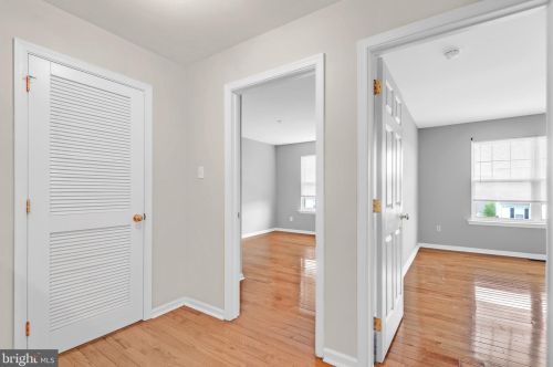 2724 Shelburne Rd, Downingtown PA  19335-6015 exterior