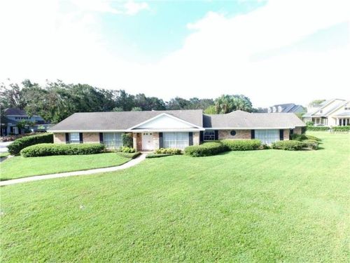 825 Lake Catherine Dr, Maitland, FL 32751-5540