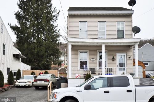 112 Bacon St, Primrose, PA 17901-3904