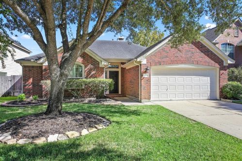 3723 Paigewood Dr, Pearland, TX 77584-9461