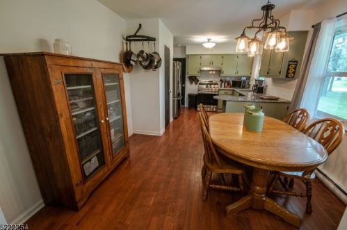 14 Jackie Dr, Hackettstown NJ  07840-5628 exterior