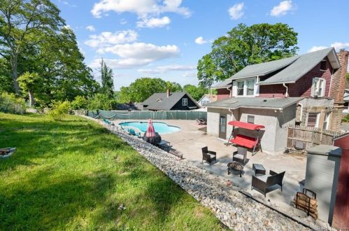 40 Hedge Ave, Norwich CT  06360-5920 exterior