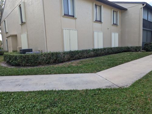 702 Sunny Pine Way, West Palm Beach, FL 33415-8958