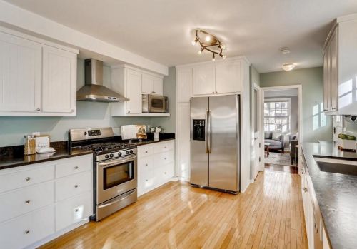 4012 Ewing Ave, Minneapolis MN 55410-1020 exterior