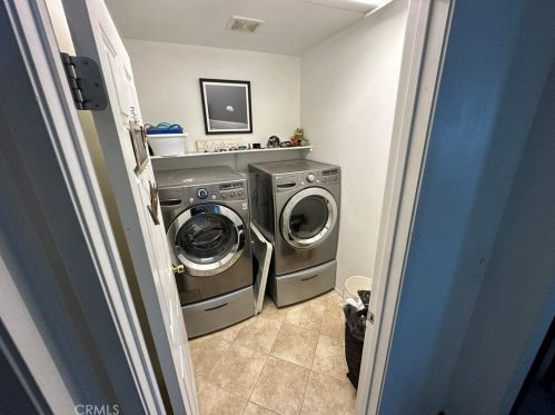 15156 Green Meadow Way, Victorville CA  92394-9521 exterior