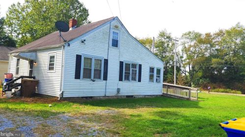 601 Washington St, Slaughter Beach DE  19963-2516 exterior