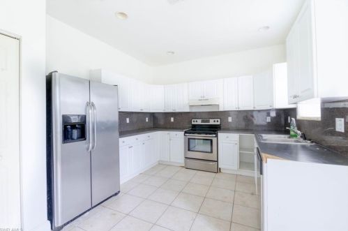 1138 Harris Ave, Lehigh Acres, FL 33974-5763