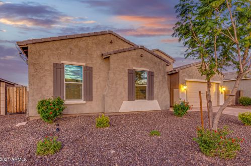5029 Tatum Ln, Gilbert AZ  85298-0356 exterior