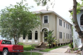 2308 Audubon St, New Orleans LA  70125-4118 exterior