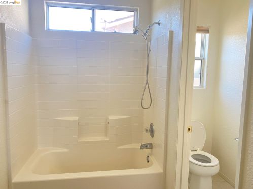 632 Skimmer Dr, Grayson CA  95363-8738 exterior