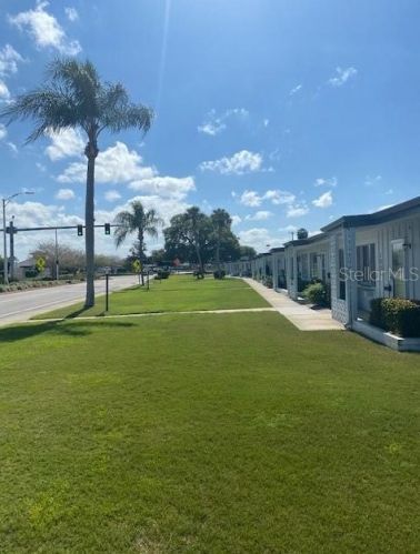 1020 Pebble Beach Blvd, Ruskin, FL 33573-5331