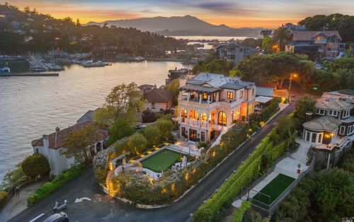 74 Bellevue Ave, Tiburon, CA 94920-2524