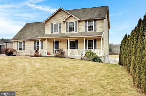 361 Moyers Station Rd, Schuylkill Haven PA  17972-8509 exterior