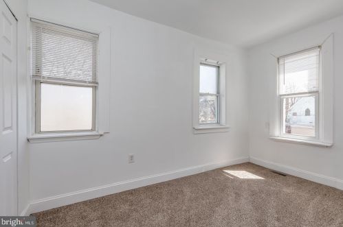 307 Hunter St, Gloucester NJ  08030-2016 exterior