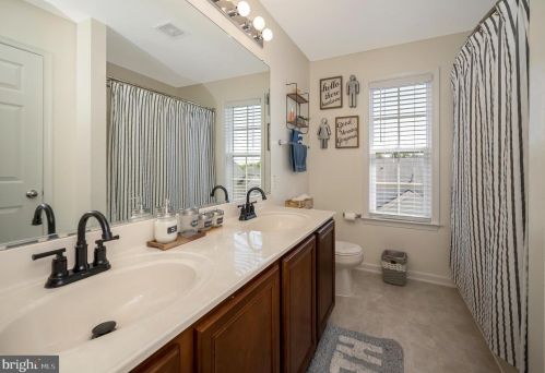 10325 Lees Crossing Ln, Fredericksburg VA  22408-0290 exterior