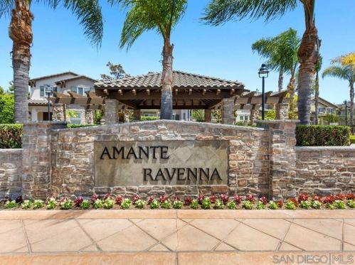 17059 New Rochelle Way, San Diego, CA 92127-2873