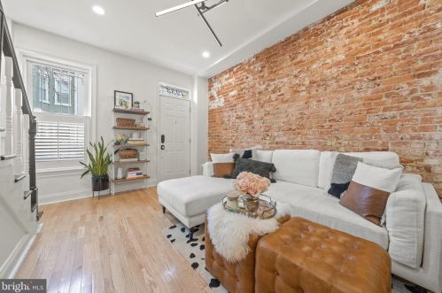 1233 Wylie St, Washington, DC 20002-4456