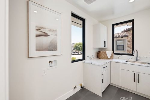 1813 Walnut Ave, Manhattan Beach CA  90266-5018 exterior