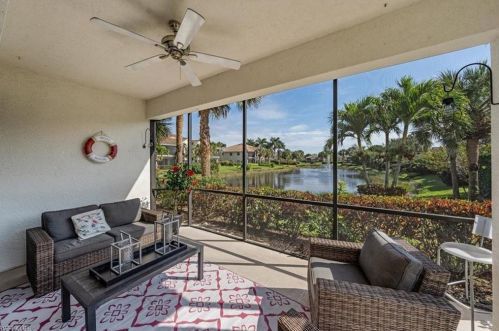 8144 Saratoga Dr, Naples, FL 34113-3017