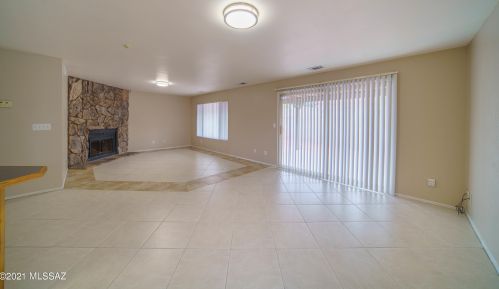 9632 Quail Pl, Tucson, AZ 85748-4501