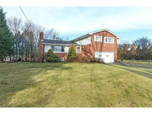 110 Hillcrest Rd, Renfrew, PA 16053-1210