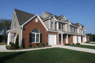 109 Marina Cv, Clarksville, VA 23927-9233