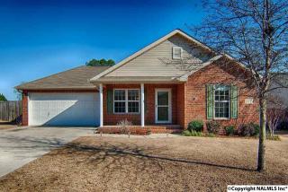 117 Shorewood Ln, Huntsville, AL 35811-4400