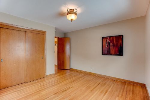 2415 6th St, Minneapolis MN 55411-2126 exterior