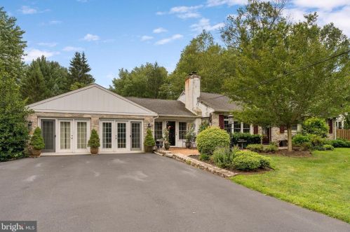 967 Weikel Rd, Lansdale, PA 19446-4532