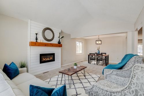 9101 Woodhall Xing, Minneapolis, MN 55443-1622