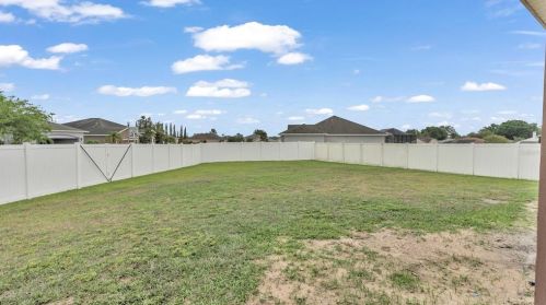 5731 Fischer Dr, Lakeland FL  exterior