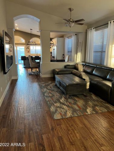16673 3rd Pl, Phoenix, AZ 85048-2052
