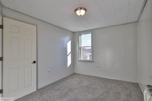 47 6th St, Bangor PA  18013-1827 exterior