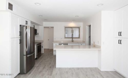 8537 Rovey Ave, Scottsdale AZ  85250-5824 exterior