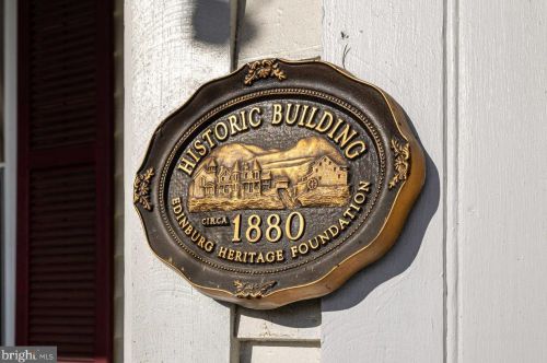 102 High St, Edinburg VA  22824-3084 exterior